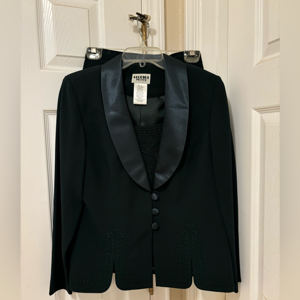 Studio Petite suit set green